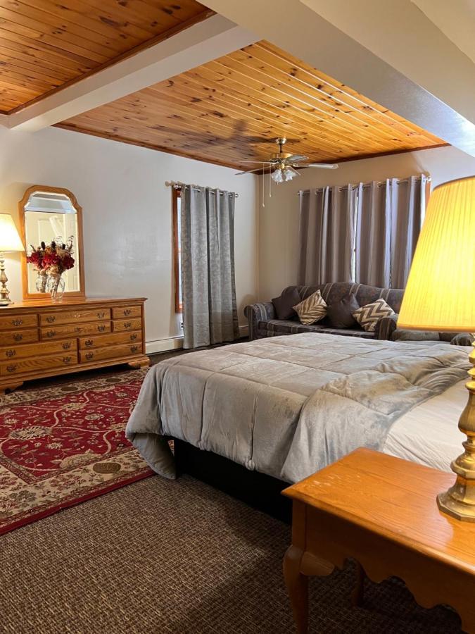 Oswego Inn מראה חיצוני תמונה